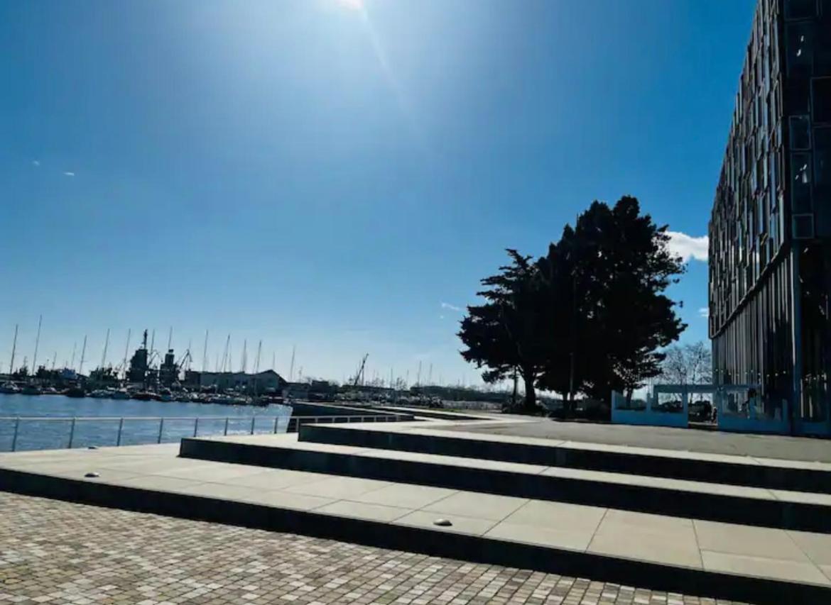 Evasion Dans L'Enclos Du Port 洛里昂 外观 照片